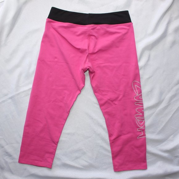 Zumba Pink Cropped Capri Leggings - Picture 7 of 8